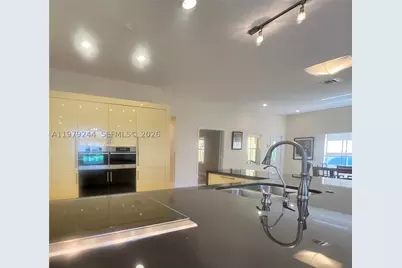 803 Vista Meadows, Weston, FL 33327 - Photo 8