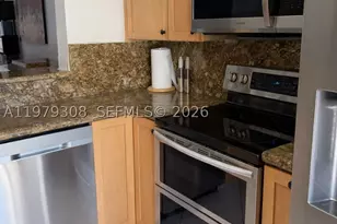 2661 NE 164th, North Miami Beach, FL 33160 - Photo 4