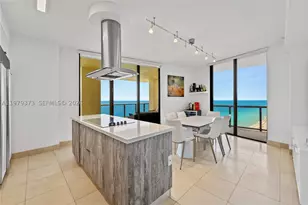 16275 Collins, Sunny Isles Beach, FL 33160 - Photo 14