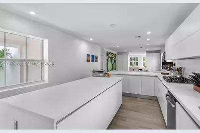 707 W 54th, Miami Beach, FL 33140 - Photo 14