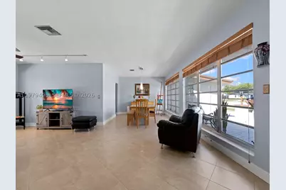 8620 SW 185th, Cutler Bay, FL 33157 - Photo 8