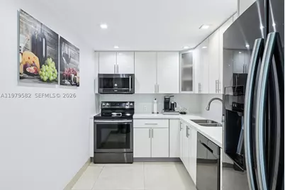 20379 W Country Club #1436, Aventura, FL 33180 - Photo 8
