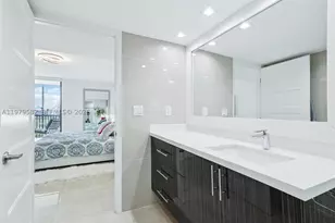 20379 W Country Club, Aventura, FL 33180 - Photo 20
