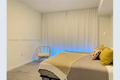 1000 Brickell #3807, Miami, FL 33131 - Photo 12