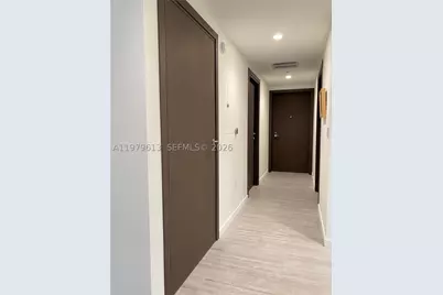 1000 Brickell #3807, Miami, FL 33131 - Photo 22