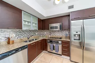 41 SE 5th, Miami, FL 33131 - Photo 8