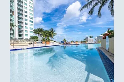 244 Biscayne #440, Miami, FL 33132 - Photo 32
