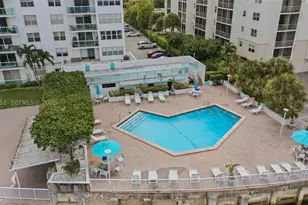2841 NE 163rd, North Miami Beach, FL 33160 - Photo 32