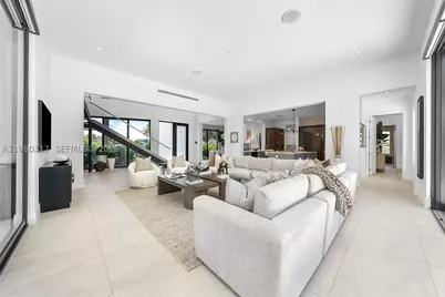 2500 Middle River, Fort Lauderdale, FL 33305 - Photo 10