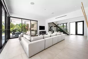 2500 Middle River, Fort Lauderdale, FL 33305 - Photo 8