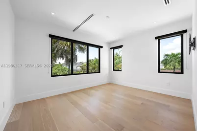 2500 Middle River, Fort Lauderdale, FL 33305 - Photo 44