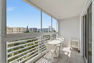 17801 N Bay, Sunny Isles Beach, FL 33160 - Photo 26