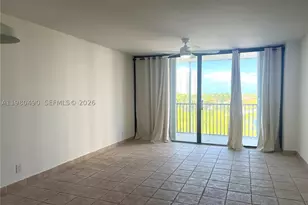 3475 N Country Club, Aventura, FL 33180 - Photo 4