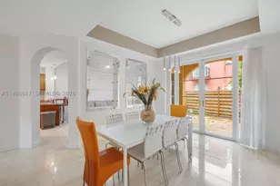 18450 NE 30th, Aventura, FL 33160 - Photo 4