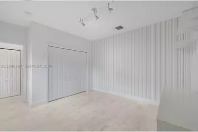 18450 NE 30th, Aventura, FL 33160 - Photo 14
