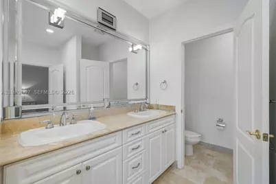 18450 NE 30th, Aventura, FL 33160 - Photo 26