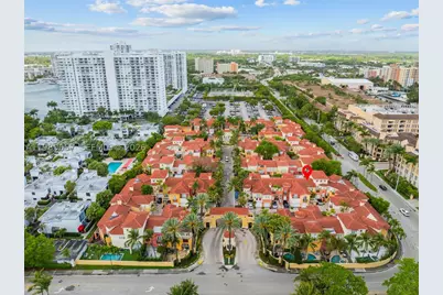 18450 NE 30th, Aventura, FL 33160 - Photo 30
