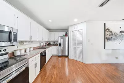 567 Racquet Club #18, Weston, FL 33326 - Photo 24