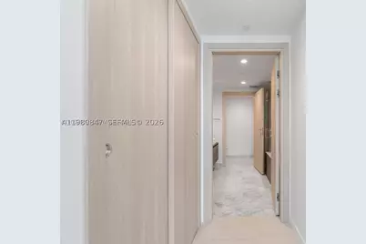 1000 Brickell #3310, Miami, FL 33131 - Photo 6