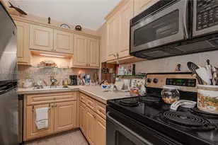7403 SW 82nd, Miami, FL 33143 - Photo 20