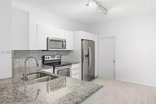 2066 Madeira, Weston, FL 33327 - Photo 10