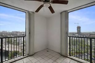 300 Three Islands, Hallandale Beach, FL 33009 - Photo 14