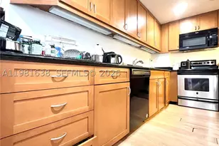 10350 W Bay Harbor, Bay Harbor Islands, FL 33154 - Photo 34