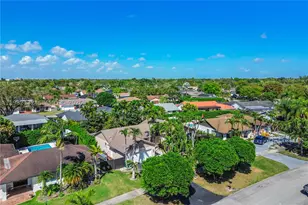 11541 SW 100th, Miami, FL 33176 - Photo 40