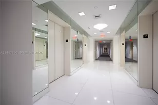 350 S Miami, Miami, FL 33130 - Photo 16