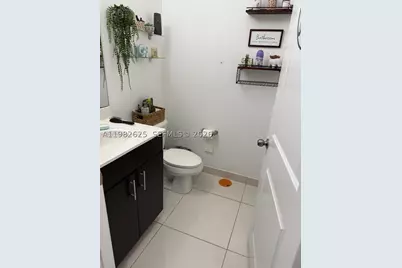 424 NE 194th, Miami, FL 33179 - Photo 20