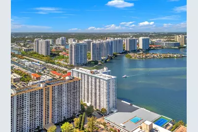 301 174th #1818, Sunny Isles Beach, FL 33160 - Photo 32