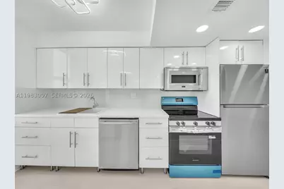 301 174th #1818, Sunny Isles Beach, FL 33160 - Photo 8