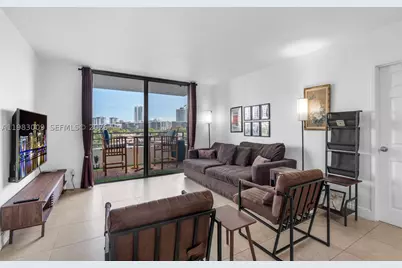 500 Three Islands #226, Hallandale Beach, FL 33009 - Photo 4