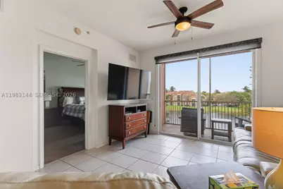7765 Yardley #313, Tamarac, FL 33321 - Photo 22