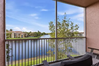 7765 Yardley #313, Tamarac, FL 33321 - Photo 24