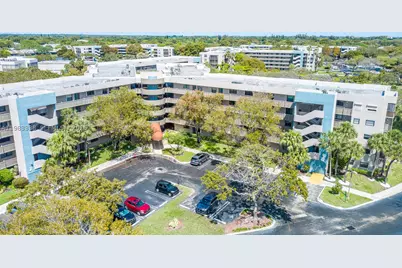 1000 Colony Point #203, Pembroke Pines, FL 33026 - Photo 56