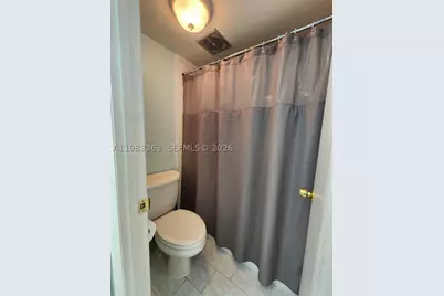 401 Golden Isles #1114, Hallandale Beach, FL 33009 - Photo 14