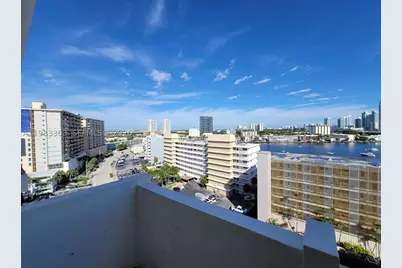 401 Golden Isles #1114, Hallandale Beach, FL 33009 - Photo 38