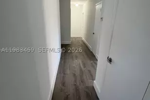 462 Golden Isles, Hallandale Beach, FL 33009 - Photo 12