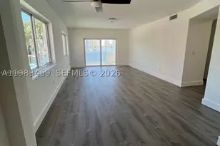 462 Golden Isles, Hallandale Beach, FL 33009 - Photo 8
