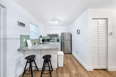 237 38th #4, Miami Beach, FL 33140 - Photo 4