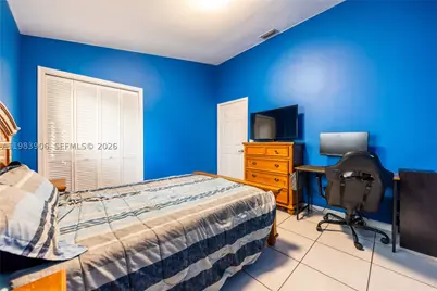 930 NW 197th, Pembroke Pines, FL 33029 - Photo 22
