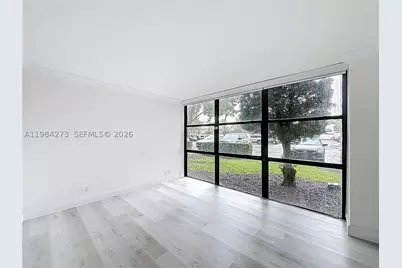 1000 Parkview #121, Hallandale Beach, FL 33009 - Photo 28
