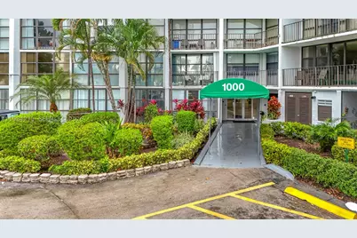 1000 Parkview #121, Hallandale Beach, FL 33009 - Photo 48