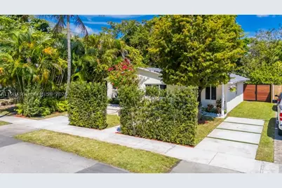 222 SW 7th, Dania Beach, FL 33004 - Photo 32
