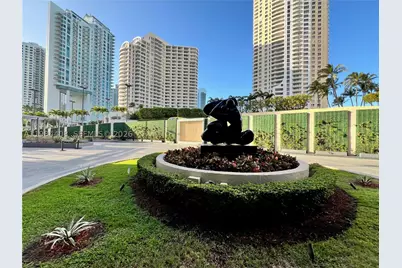 540 Brickell Key #202, Miami, FL 33131 - Photo 28