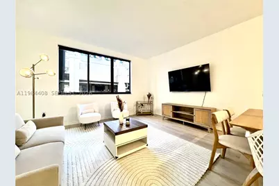 540 Brickell Key #202, Miami, FL 33131 - Photo 8