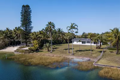 11807 SW 112th, Miami, FL 33176 - Photo 46