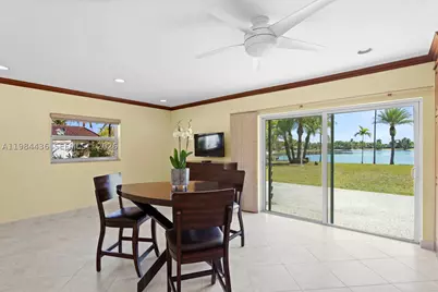 11807 SW 112th, Miami, FL 33176 - Photo 32