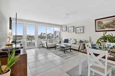 3233 NE 34th #1207, Fort Lauderdale, FL 33308 - Photo 2